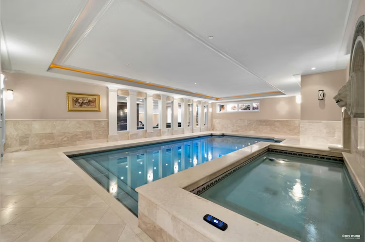 Private backyard pool available for hosting swim lessons in Vancouver