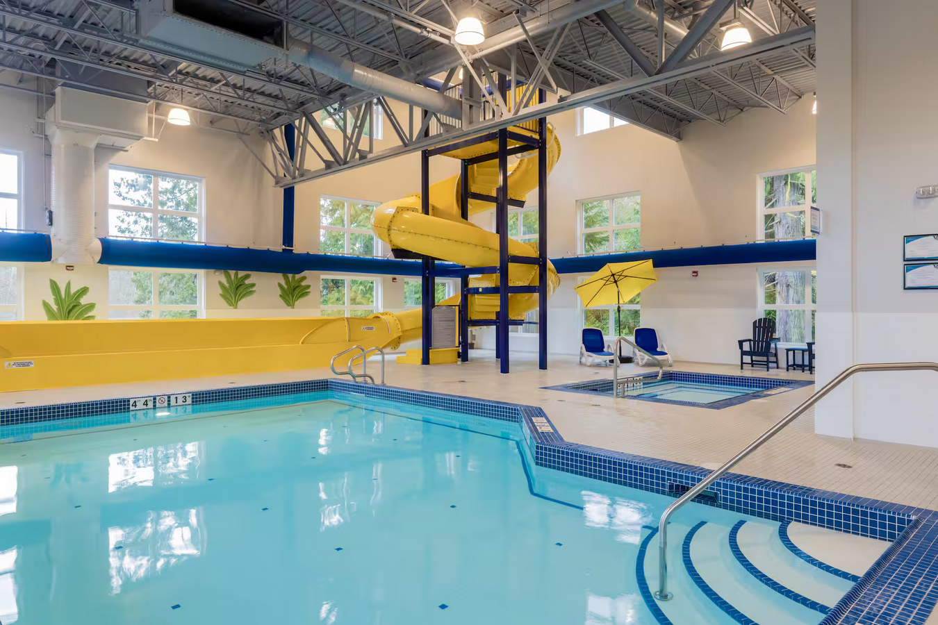 Microtel Inn Pool Main View